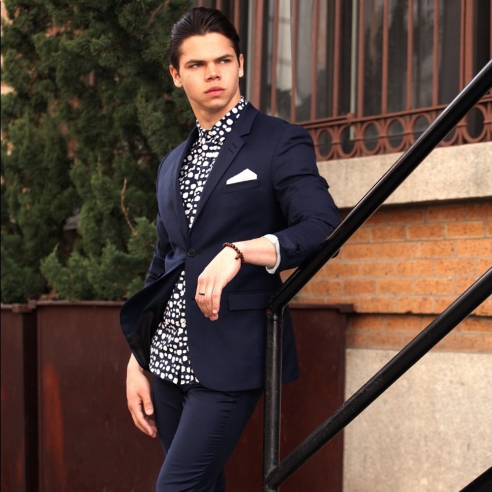 Meet your Posher, James